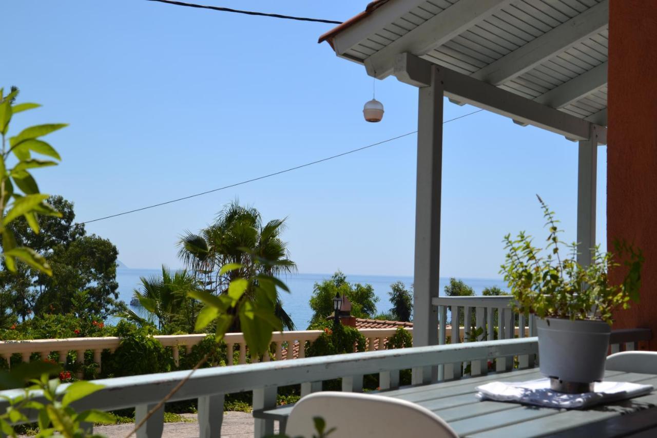 Mihaila Seaside: 2 Bedroom Bungalows Kefalonia Spartia  Exteriér fotografie